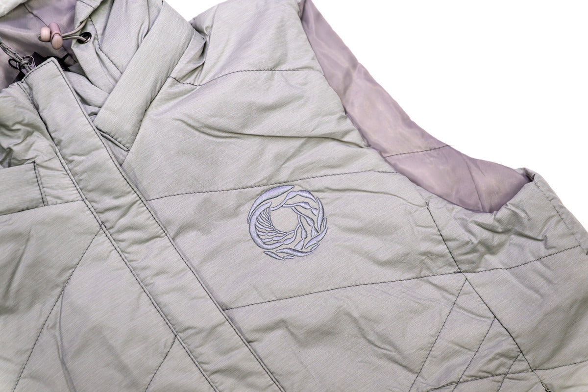 Women’s lightweight puffer vest