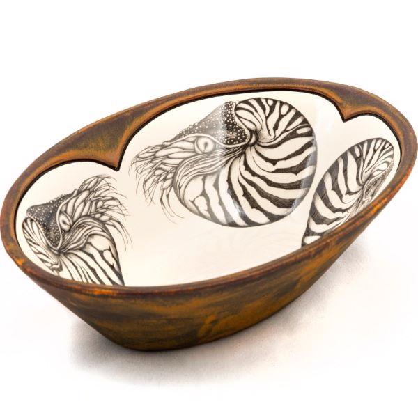Large serving dish nautilus brown